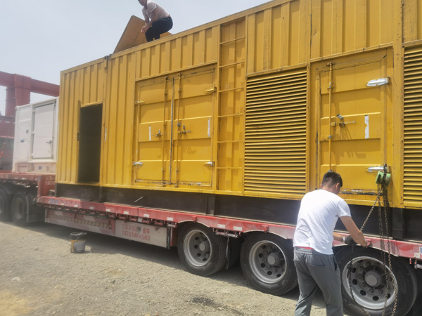 通州除了负载情况和发动机维护，还有哪些因素会影响 200kw 柴油发电机的油耗？
