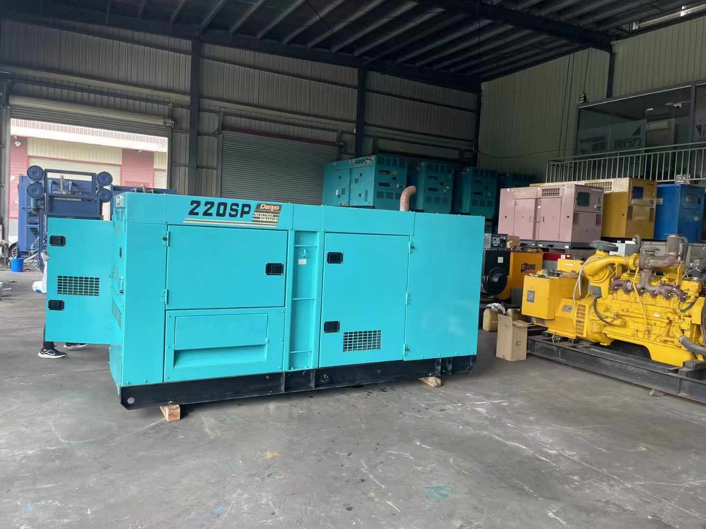 通州800kW 柴油发电机的输出电流波动范围是多少？
